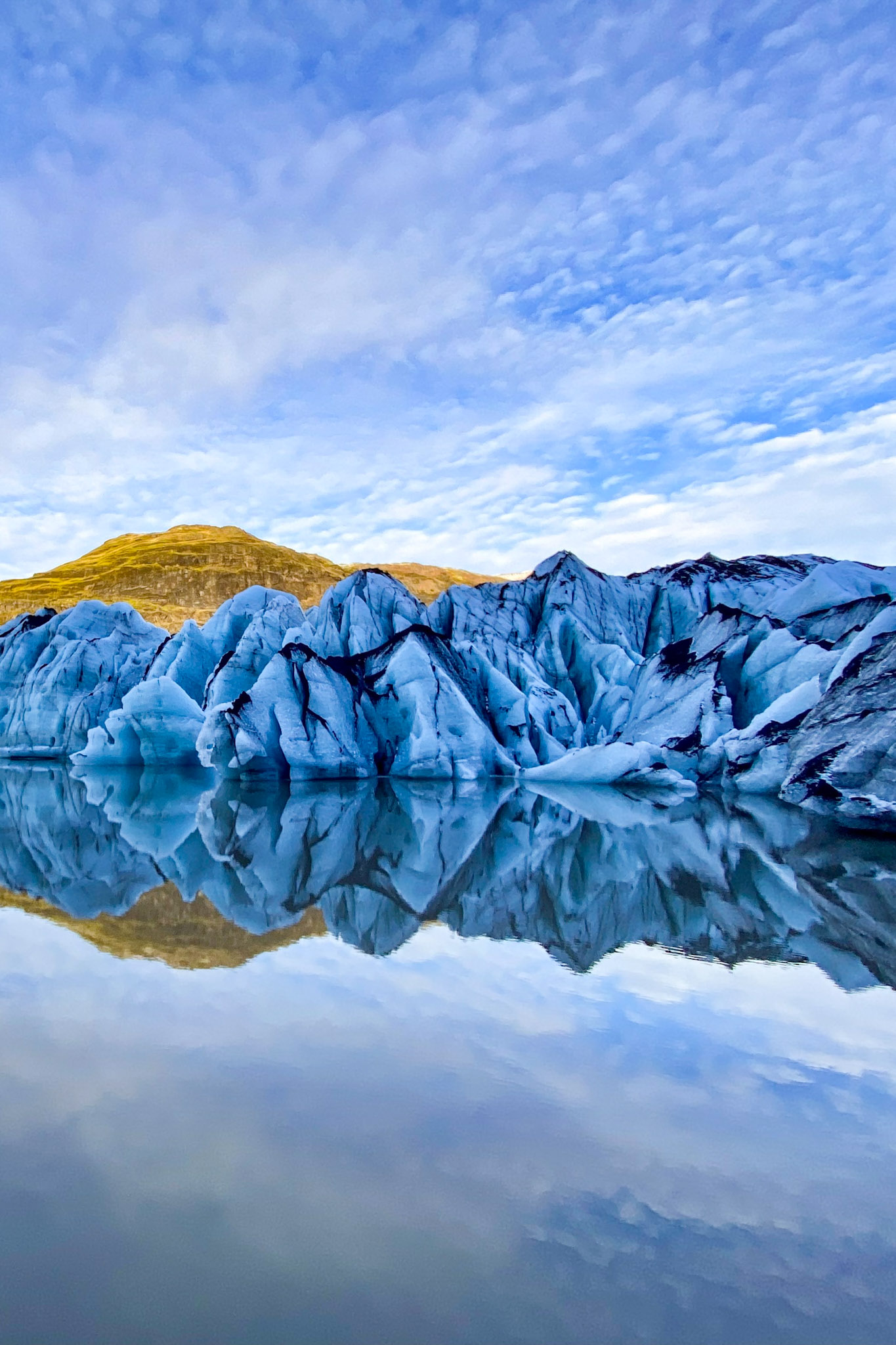 4-islandia-lodowiec-solheimajokull-glacier-jezioro-zima-iceland-winter