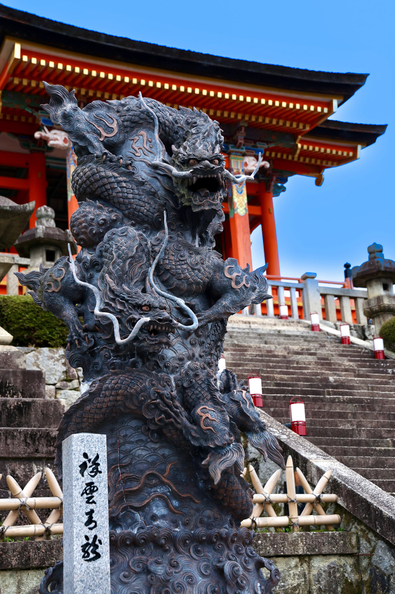 11-kyoto-kiyomizu-dera-dragon-smok-temple-unesco-japan